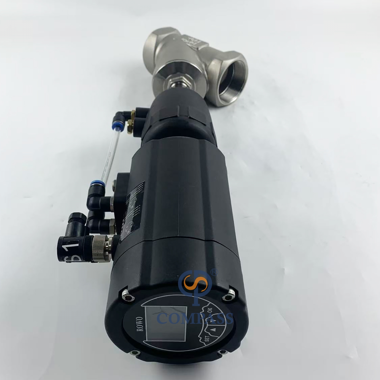 Válvula de asiento de ángulo roscada hembra neumática SS304 BSPT con cabezal de control 4-20MA