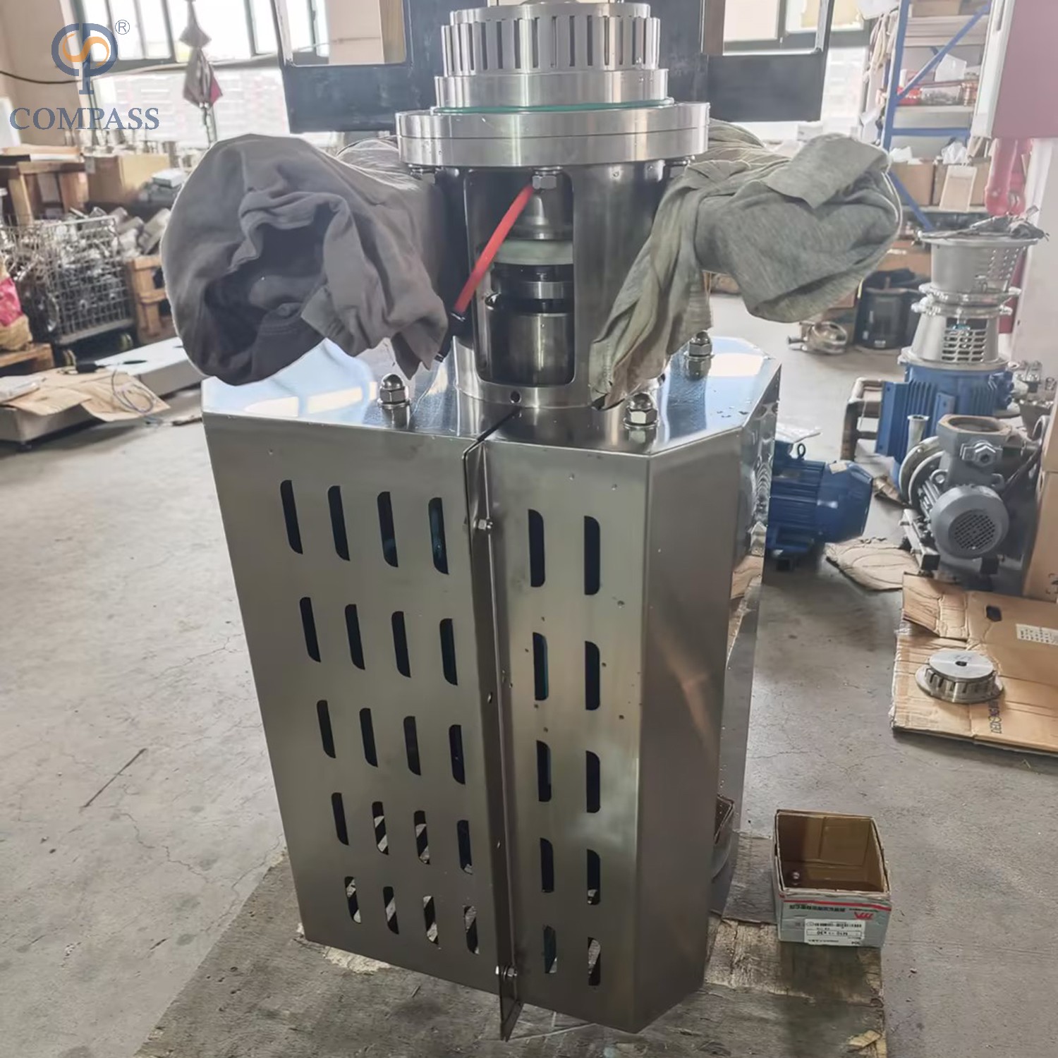 MÁQUINA EMULSIONADORA HOMOGÉNEA TIPO HERVIDOR SANITARIO TRH-1-160-11KW