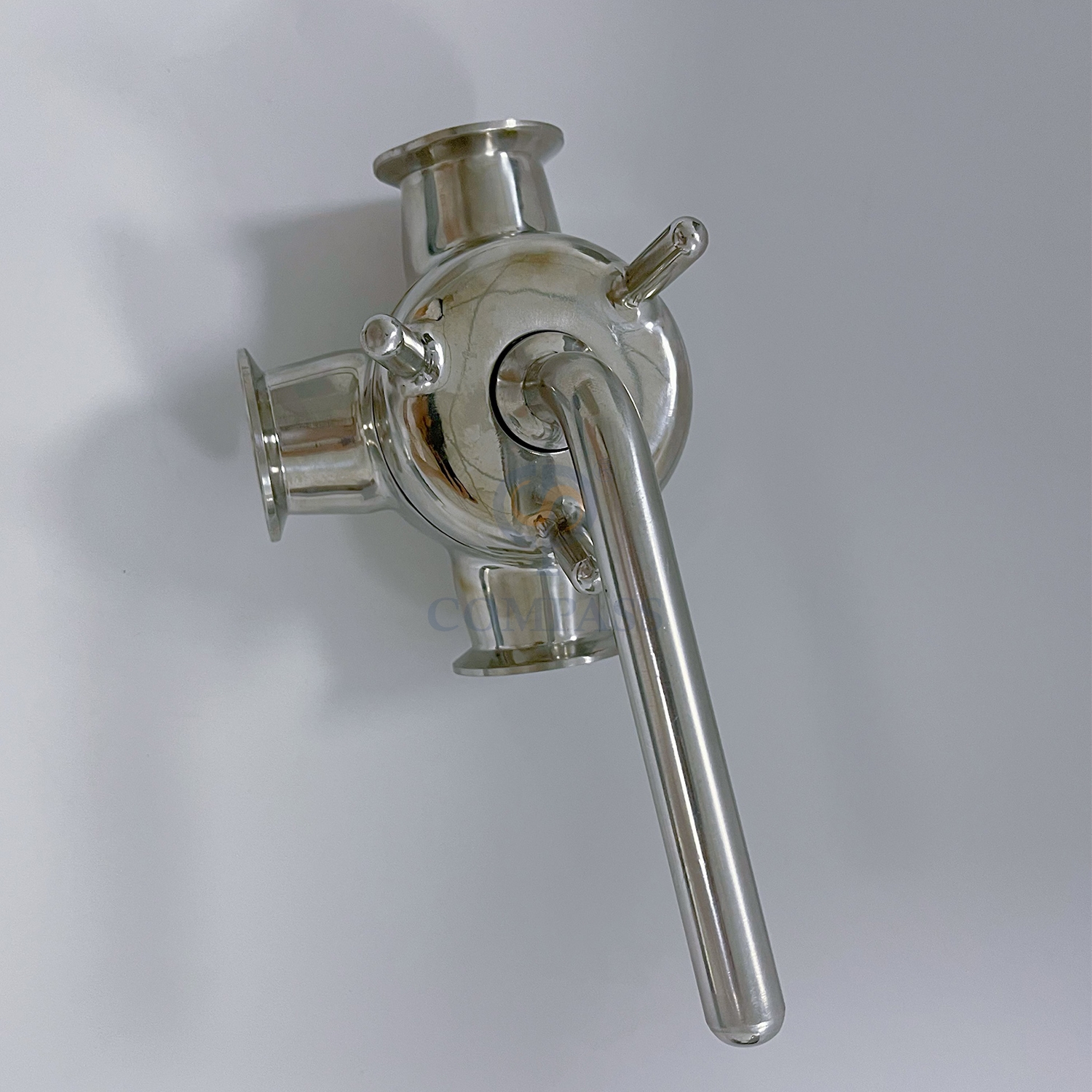 Válvula de enchufe de puerto T de tres vías con extremo de virola manual de forja SMS SS304 de acero inoxidable sanitario de 38,1 mm de alta calidad con OEM de silicona
