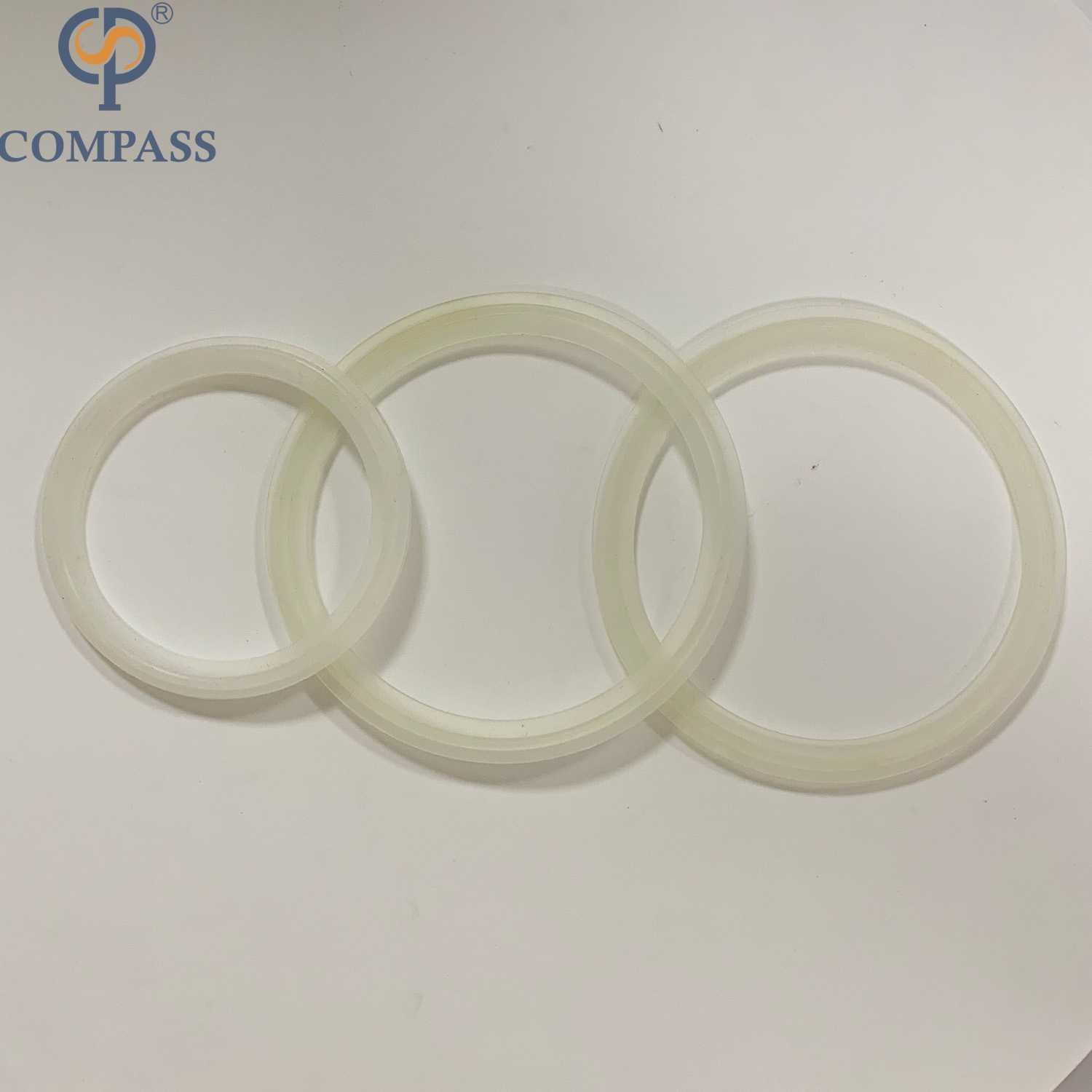 Abrace la junta transparente del silicón de la categoría alimenticia TC64MM de 2 pulgadas sin el labio